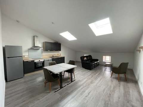Location appartement 2 pièces Essarts-en-Bocage 85