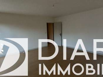 Location Appartement 4 piècesÉtrelles