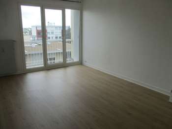 Location Appartement 3 piècesFleury-les-Aubrais
