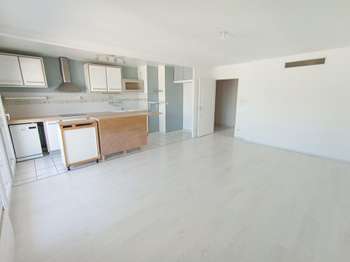 Location Appartement 3 piècesFleury-les-Aubrais