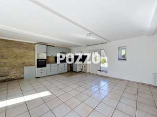 Photo Location appartement Formigny-la-Bataille