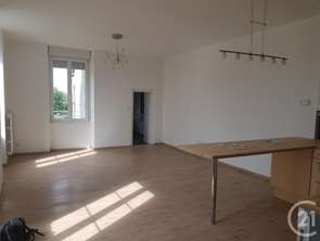 Location Appartement 3 piècesFougères
