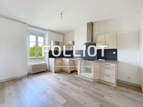 Location appartement 3 pièces Fougères 35