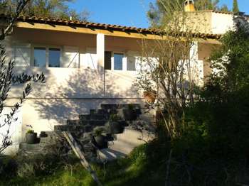 Location appartement 1 pièce Fuveau 13