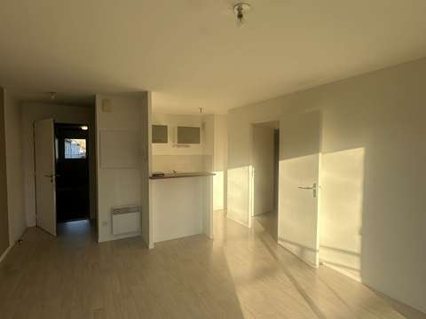 Location appartement 2 pièces Grandparigny 50