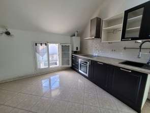 Location Appartement 3 piècesGrisy-Suisnes