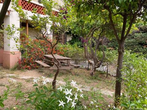 Location appartement 1 pièce Hyères 83