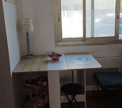 Location appartement 1 pièce Hyères 83