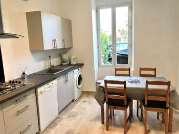 Location Appartement 2 piècesHyères