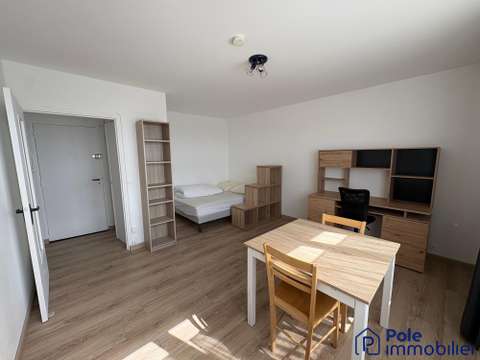 Location appartement 1 pièce Ifs 14