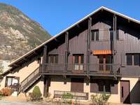 Location appartement 6 pièces et plus L'Argentière-la-Bessée - 05