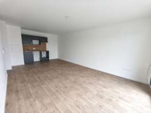 Location Appartement 3 piècesL'Huisserie