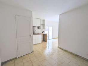 Location Appartement 2 piècesL'Isle-sur-la-Sorgue