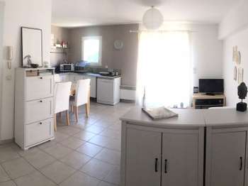 Location Appartement 3 piècesL'Isle-sur-la-Sorgue