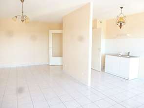 Location Appartement 2 piècesLa Ferté-Bernard