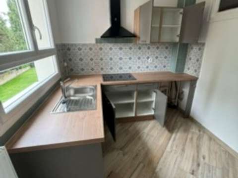 Location appartement 3 pièces La Ferté-Bernard 72