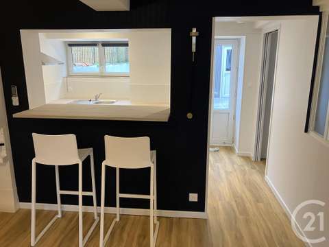 Location appartement 1 pièce La Roche-sur-Yon 85