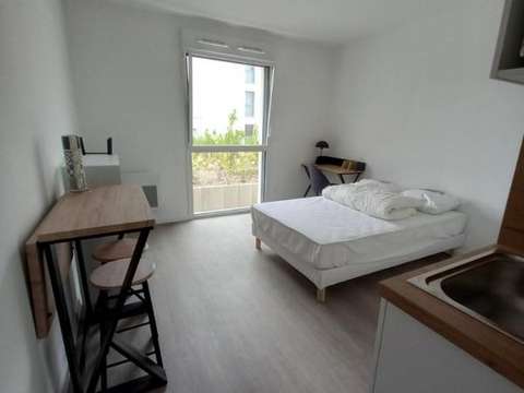 Location appartement 1 pièce La Roche-sur-Yon 85