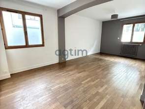 Location Appartement 2 piècesLa Roche-Sur-Yon Centre Ville