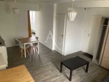 Location appartement 2 pièces La Roche-Sur-Yon Centre Ville 85