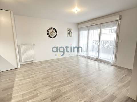 Location appartement 3 pièces La Roche-Sur-Yon Centre Ville 85