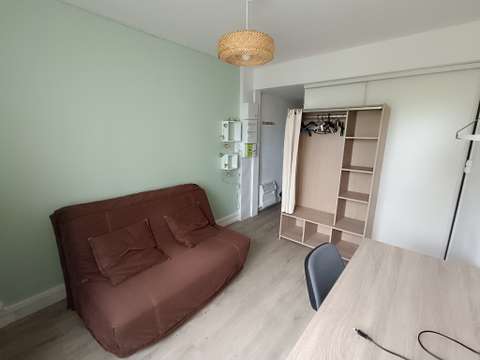 Location Studio 1 pièce La Roche-Sur-Yon Centre Ville 85