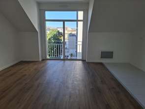 Location Appartement 2 piècesLa Roche-Sur-Yon Centre Ville