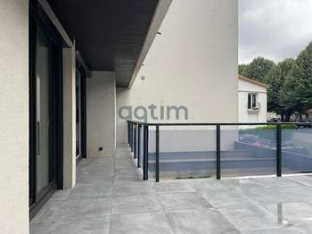 Location appartement 4 pièces La Roche-Sur-Yon Centre Ville 85