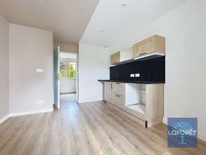 Location Appartement 2 piècesLa Roche-Sur-Yon Centre Ville