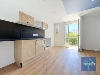 Location Appartement 2 piècesLa Roche-Sur-Yon Centre Ville