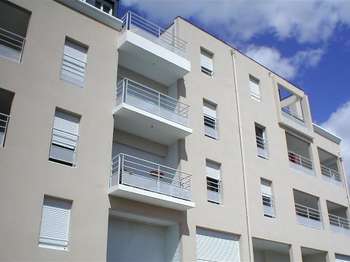 Location Appartement 2 piècesLa Roche-Sur-Yon Centre Ville