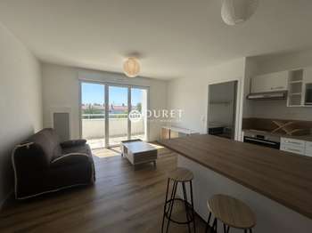 Location Appartement 2 piècesLa Roche-Sur-Yon Gare Sncf - Sacré Coeur