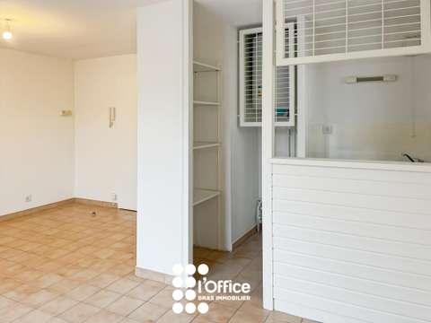 Location appartement 1 pièce La Roche-Sur-Yon La Vergne 85