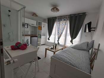 Location appartement 1 pièce La Roche-Sur-Yon Le Bourg Sous La Roche 85