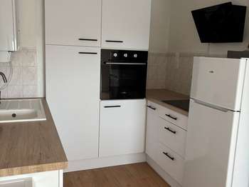 Location Appartement 2 piècesLa Roche-Sur-Yon Le Bourg Sous La Roche
