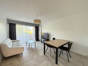 Location Appartement 3 piècesLa Roche-Sur-Yon Saint André D'ornay - Zone Sud-Ouest