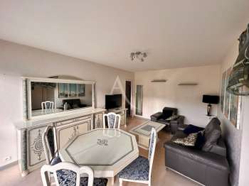 Location Appartement 4 piècesLa Roche-Sur-Yon Zad - Zi Nord