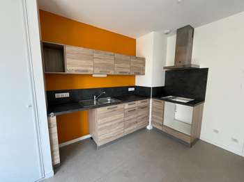 Location Appartement 3 piècesLa Roche-Sur-Yon Zad - Zi Nord