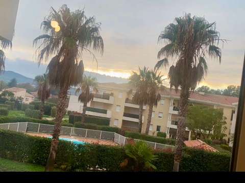 Location appartement 2 pièces La Seyne-sur-Mer 83