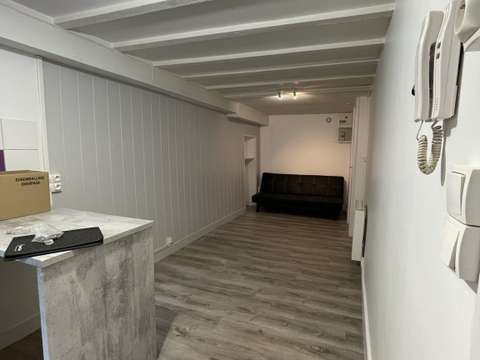 Location appartement 1 pièce Laval 53
