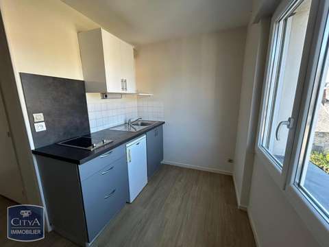 Location appartement 1 pièce Laval 53
