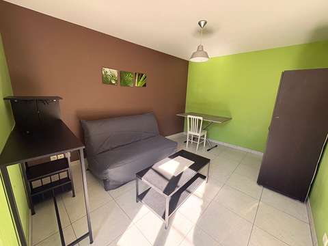 Location appartement 2 pièces Laval 53