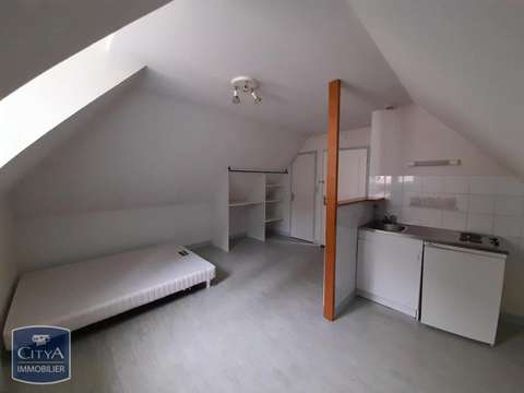 Location appartement 1 pièce Laval 53
