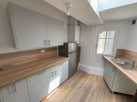 Location appartement 3 pièces Laval 53