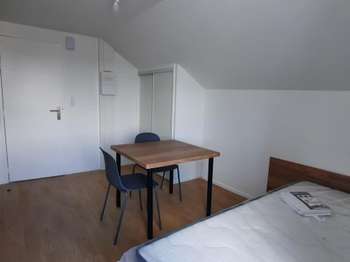 Location appartement 1 pièce Laval 53