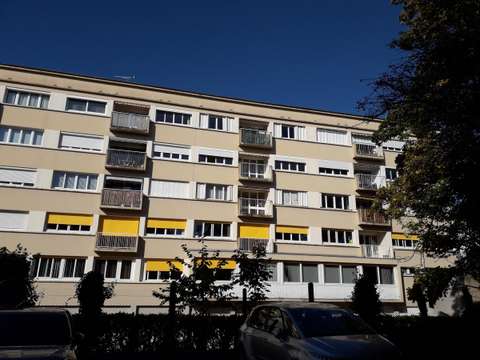 Location appartement 4 pièces Laval 53