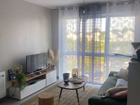 Location appartement 3 pièces Laval 53