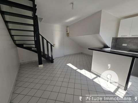 Location appartement 2 pièces Laval 53