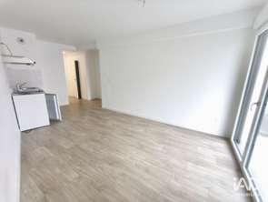 Location Appartement 2 piècesLaval