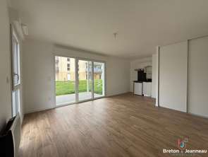 Location Appartement 2 piècesLaval
